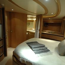 Seven Star Yacht 