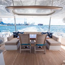Clarity Yacht 