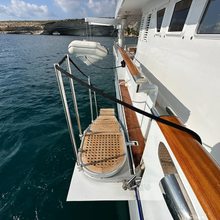 Cheetah Moon Yacht 