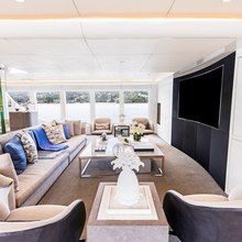 Evolution Yacht 