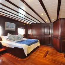 Smile Yacht 