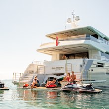 Rua Moana Yacht 