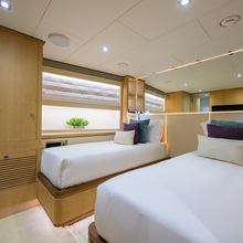 Aqua Life Yacht 