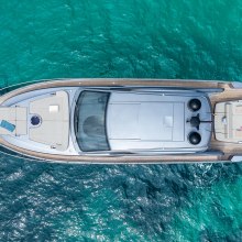 Dr No Yacht 