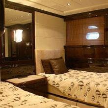 Voyage Yacht Twin Stateroom