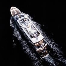 Wilamina Yacht Overhead