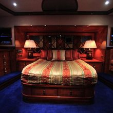 Patriot Yacht 