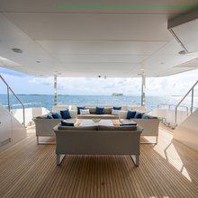 Aqua Life Yacht 