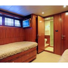 Luna Yacht 