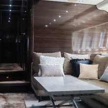 A4 Yacht 