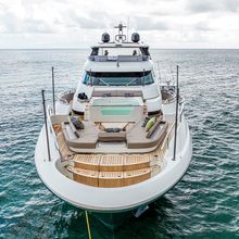 M 105 Yacht 