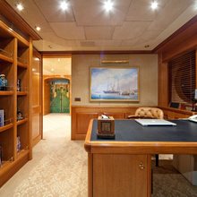 Vita Nova Yacht Master Office