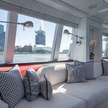 Wonderland Yacht 