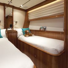 Seabiscuit L Yacht Twin cabin