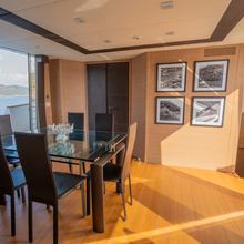 Bella Luna Yacht 