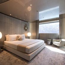 Savannah Yacht 