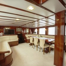 Pina Yacht 