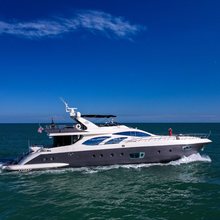 Intervention Yacht 
