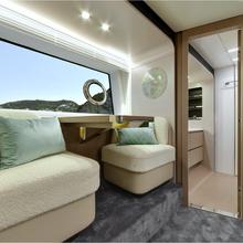 Solstice Yacht 