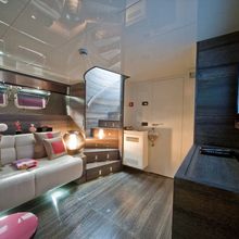 Deea II Yacht 