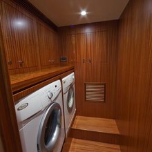 Aboat Time Yacht 