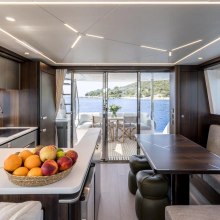 Apollo Yacht 
