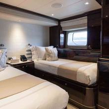 Anemoi Yacht 