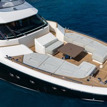 Bella Luna Yacht 