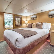 Le Montrachet Yacht 
