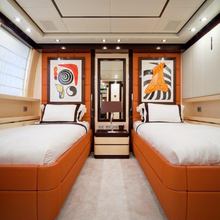 Bet On It Yacht Red Twin Stateroom