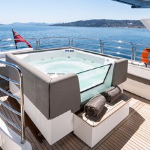 Ultraviolet Yacht 
