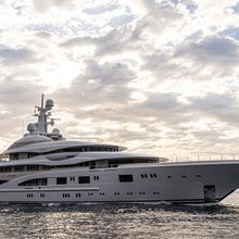 Meridian A Yacht 