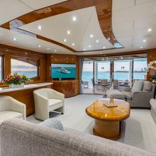 Lady Sandra Yacht 