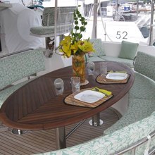 Delphine Yacht 