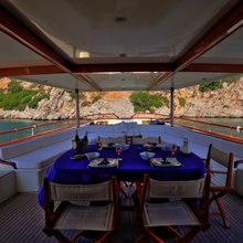 Silver Cloud Yacht Exterior Dining