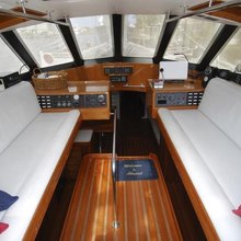 Godspeed Yacht 