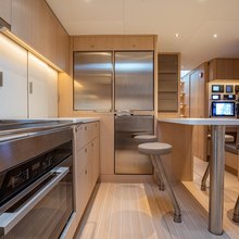 Alix Yacht 