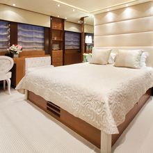 Sun Glider II Yacht 