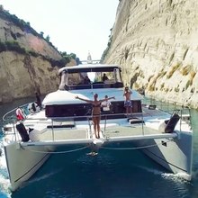Cute Little Cat Yacht 