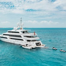 The Jewel Yacht 