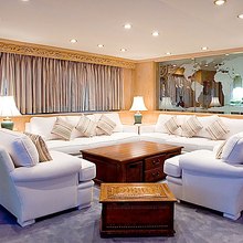 Lady Rose Yacht Main Saloon
