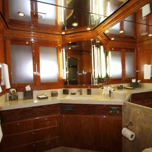 Sterling V Yacht 