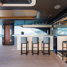 Navis Yacht 