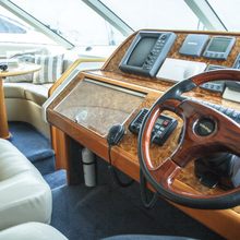 Godspeed Yacht 