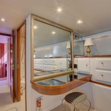 Deal Flow Yacht 