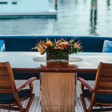 La Lady Yacht 