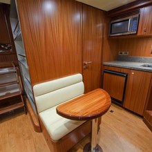 Aboat Time Yacht 