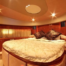 Sanook Yacht 