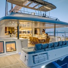 Amazing Yacht 