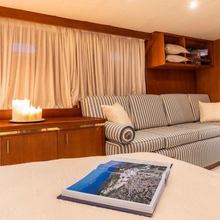 Iris PSI Yacht 